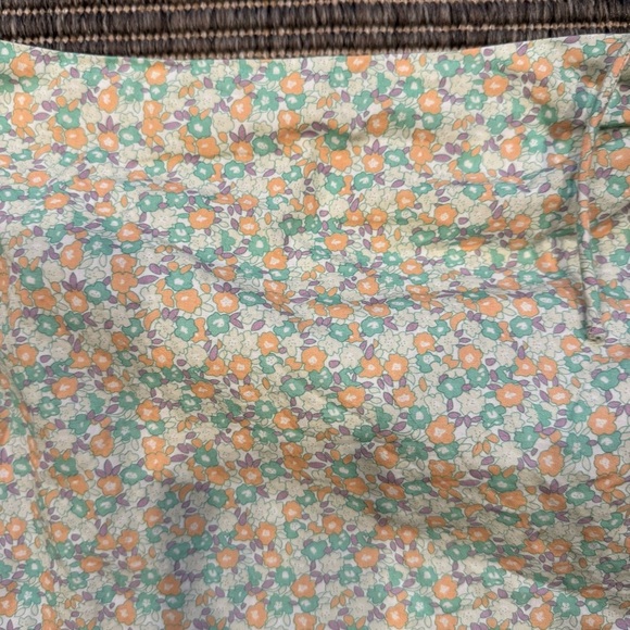 Another Girl ASOS Retro inspired Floral Two-Piece Dress with Puff Sleeves - Picture 2 of 4